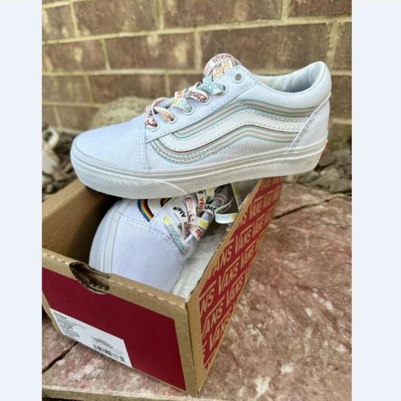 Kid's Vans Old Skool Sneaker Shoes Size 1/31.5EU Pride White Pride Youth Shoes - Picture 7 of 8